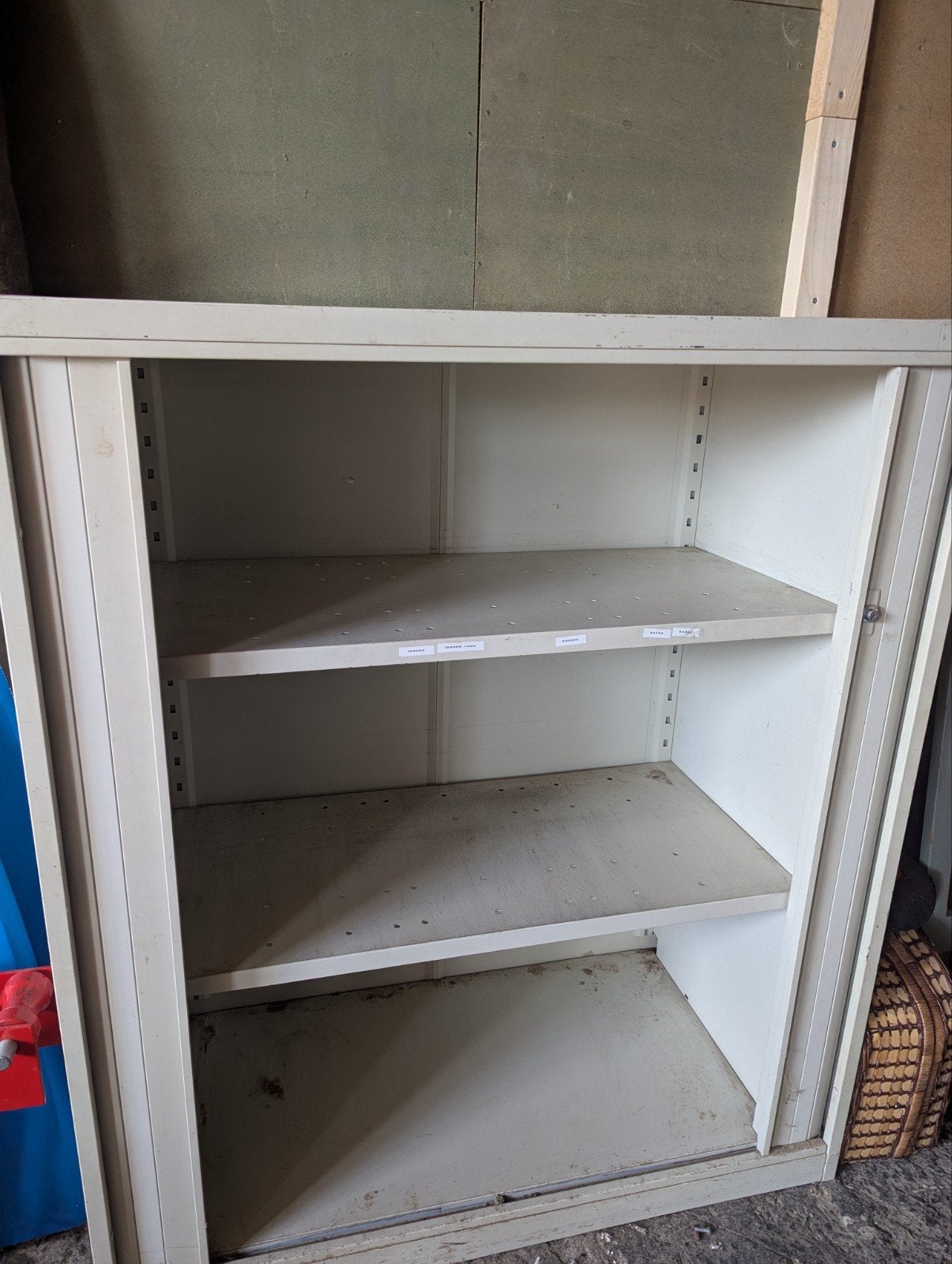 Roldeur kast, Ophalen, Gebruikt, 100 tot 150 cm, 100 tot 150 cm