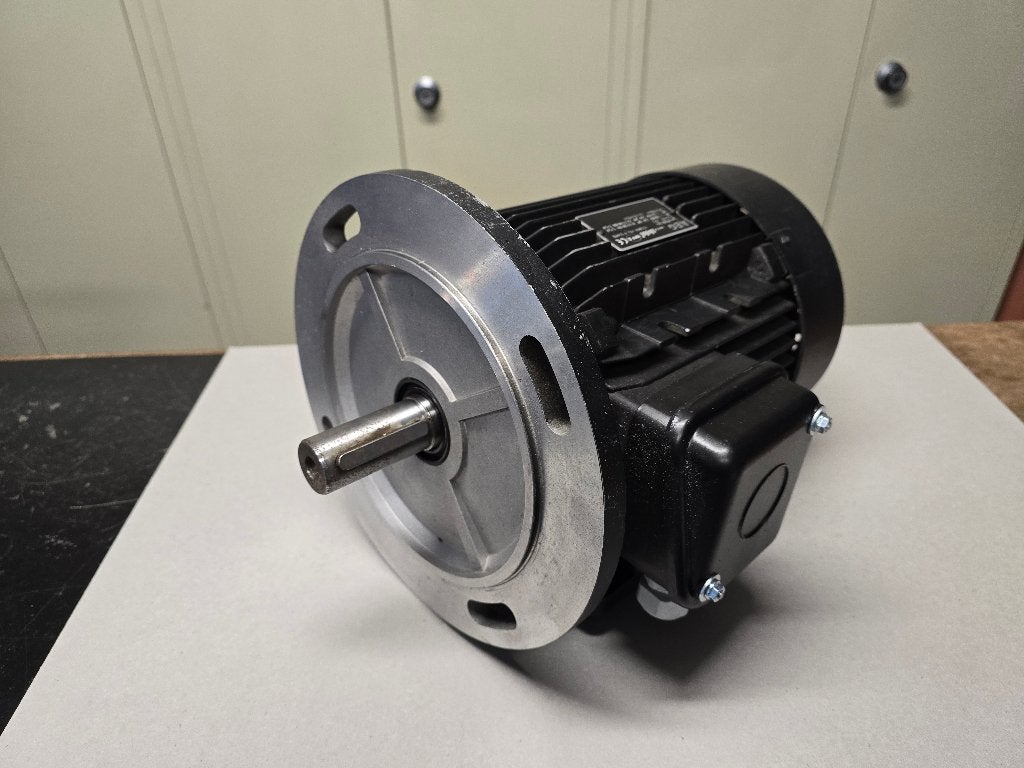 AEG elektromotor 2,2 kw -- 1435 rpm -- 3 phase, Ophalen, Nieuw