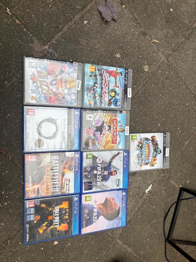 Playstation 4 en 3 spellen - Diverse genres, Spelcomputers en Games, Games | Sony PlayStation 3, Ophalen, Gebruikt, Vanaf 18 jaar