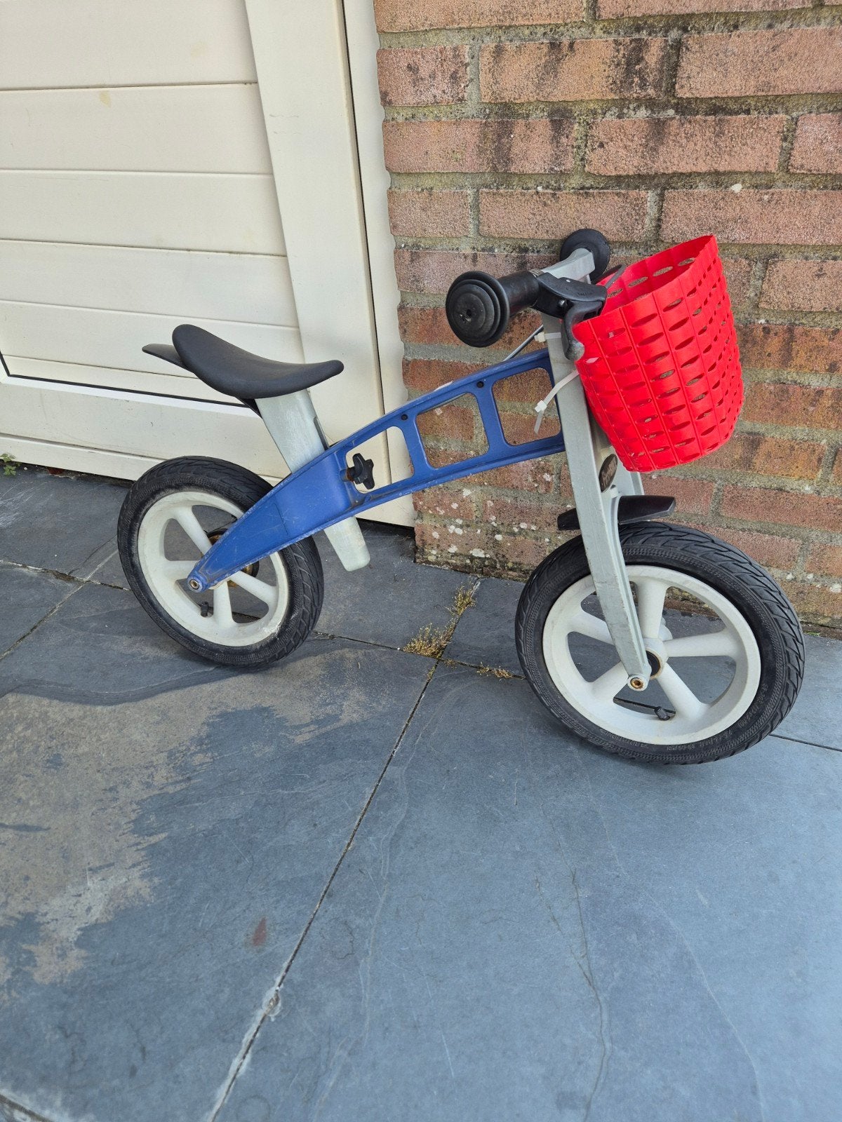 Loopfiets firstbike, Fietsen en Brommers, Ophalen, Gebruikt, Minder dan 16 inch