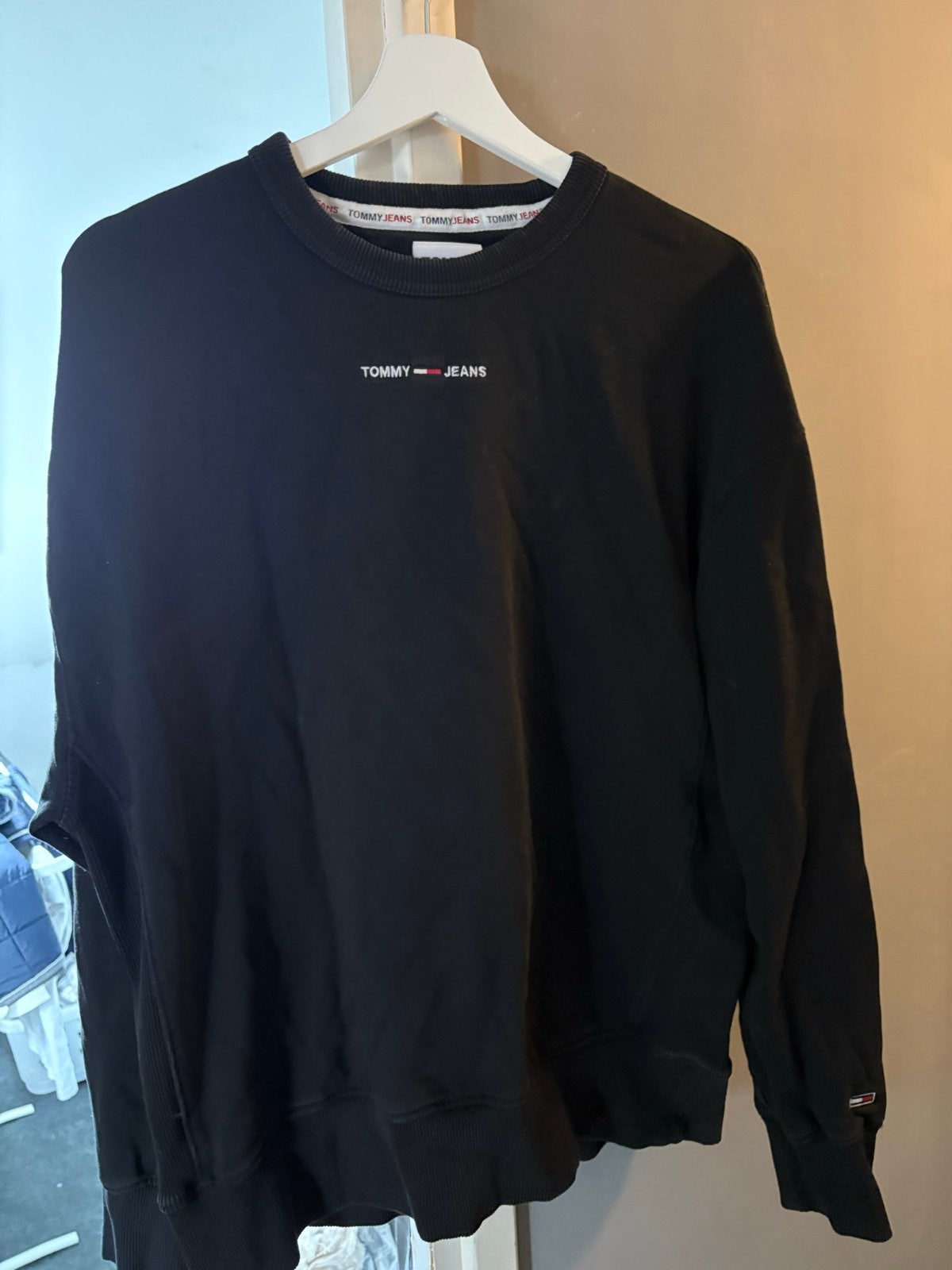 Tommy Hilfiger Jeans Sweater Zwart Maat M, Ophalen of Verzenden, Zo goed als nieuw, Maat 48/50 (M), Zwart