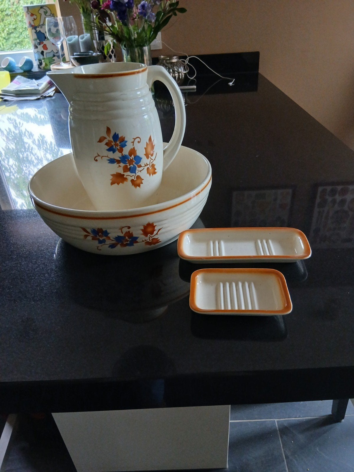 Antieke waskom set met kan en zeepbakjes, Antiek en Kunst, Antiek | Keramiek en Aardewerk, Ophalen