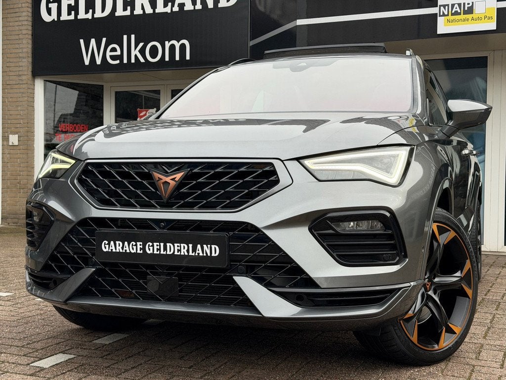 CUPRA Ateca 300PK | Pano | Acc | Virtual | Matrix | Leder/Al, Automaat, Zwart, 4 cilinders, Ateca