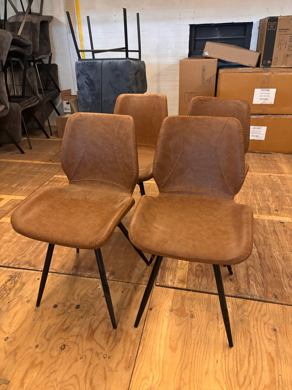 4 Cognac Kunstleder Eetkamerstoelen - Opruimpartij, Huis en Inrichting, Ophalen, Overige materialen, Gebruikt, Bruin