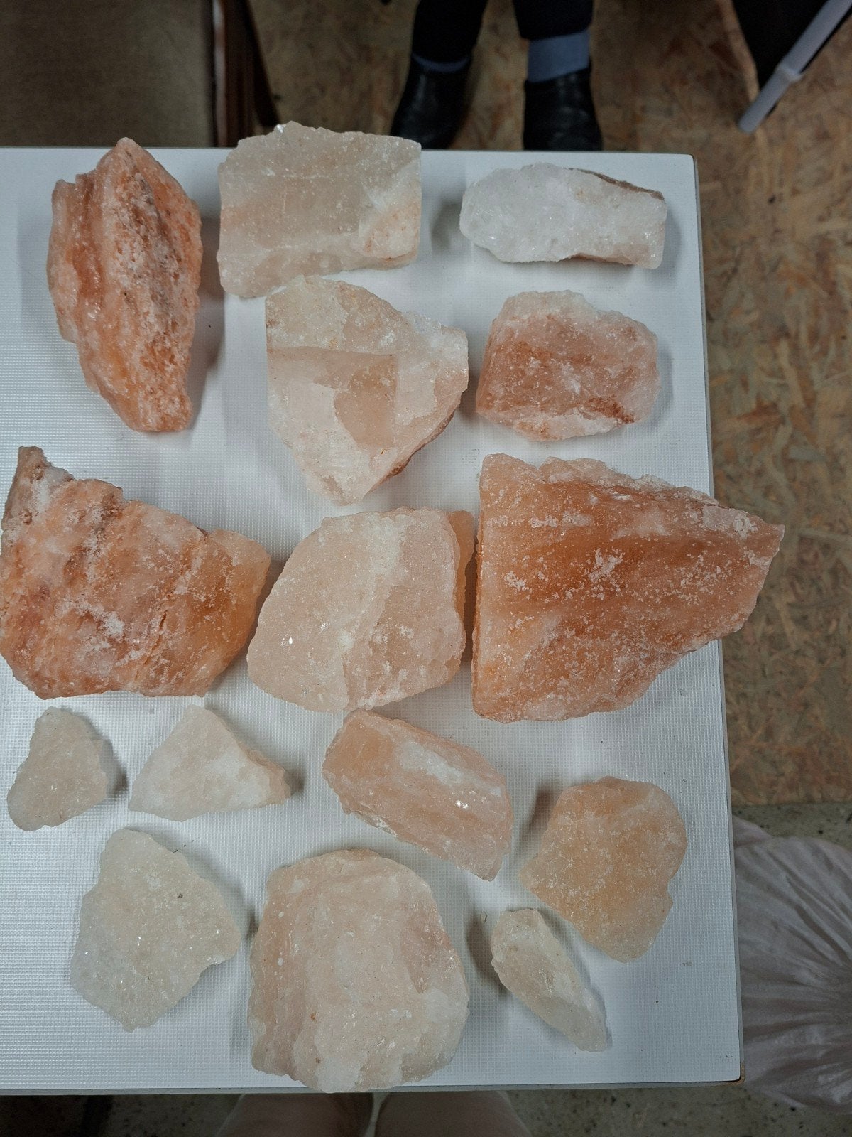 ca 25 kilo Himalaya zout brokken, Ophalen