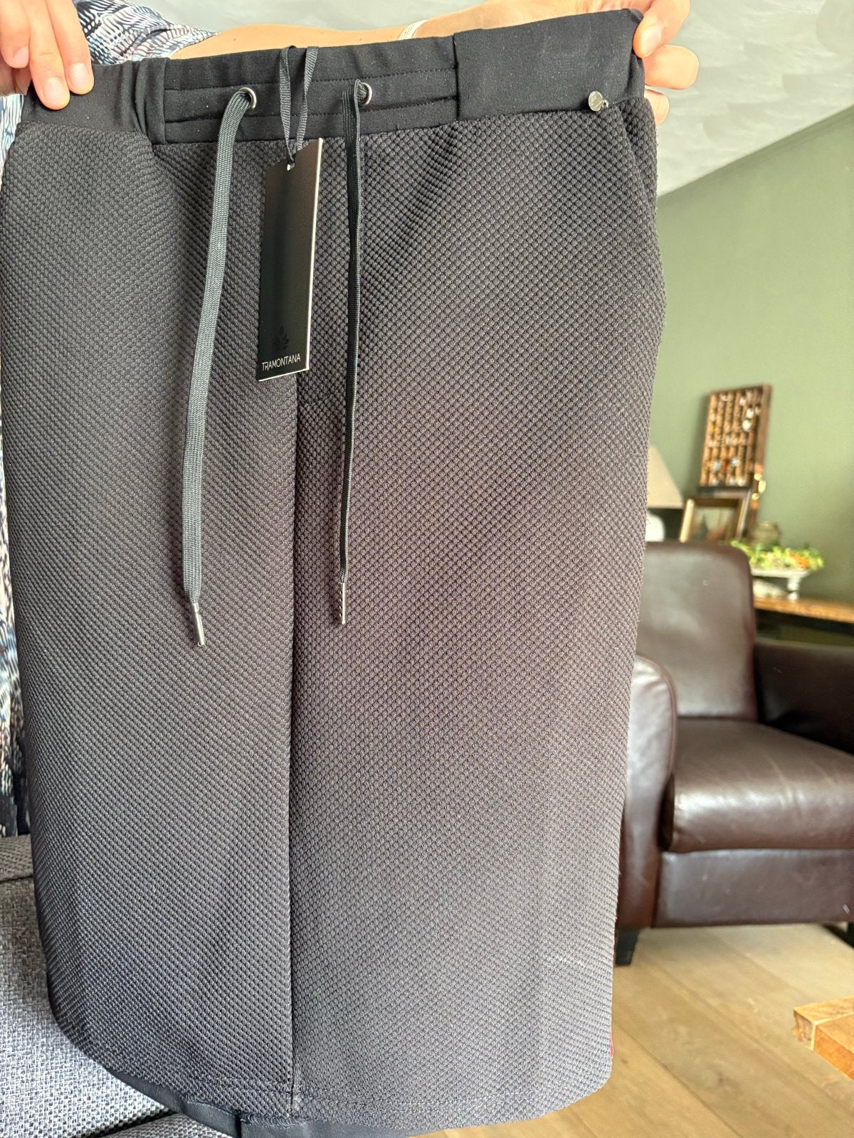 Tramontana zwarte rok met rode bies, maat XS, Ophalen of Verzenden, Nieuw, Maat 34 (XS) of kleiner, Zwart