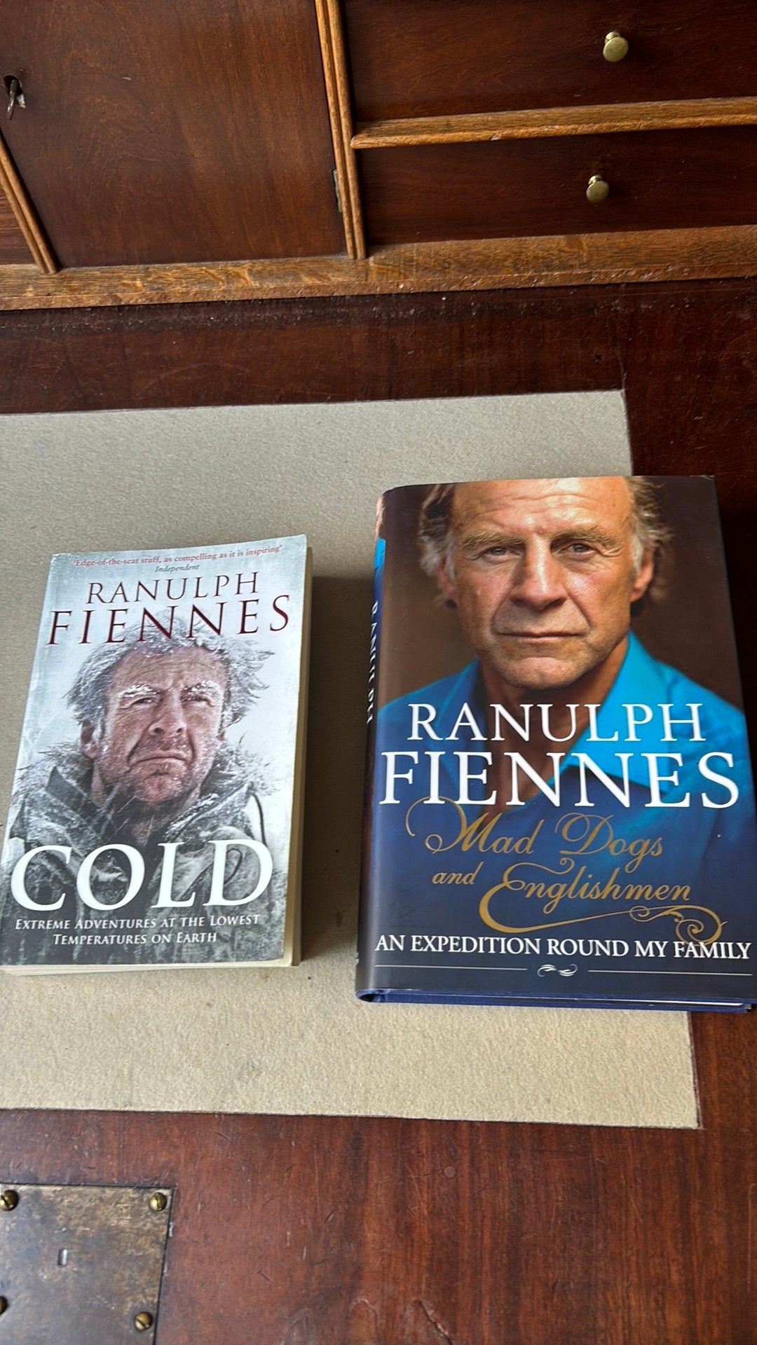 Ranulph Fiennes - Cold  &  Mad dogs and Englishmen, Ophalen of Verzenden, Zo goed als nieuw, Europa