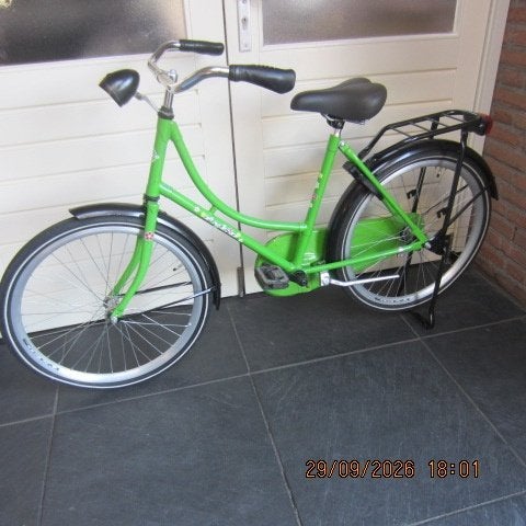 TE KOOP MEISJESFIETS WIELMAAT 24 INCH, Fietsen en Brommers, Ophalen, Gebruikt, Terugtraprem, 24 inch