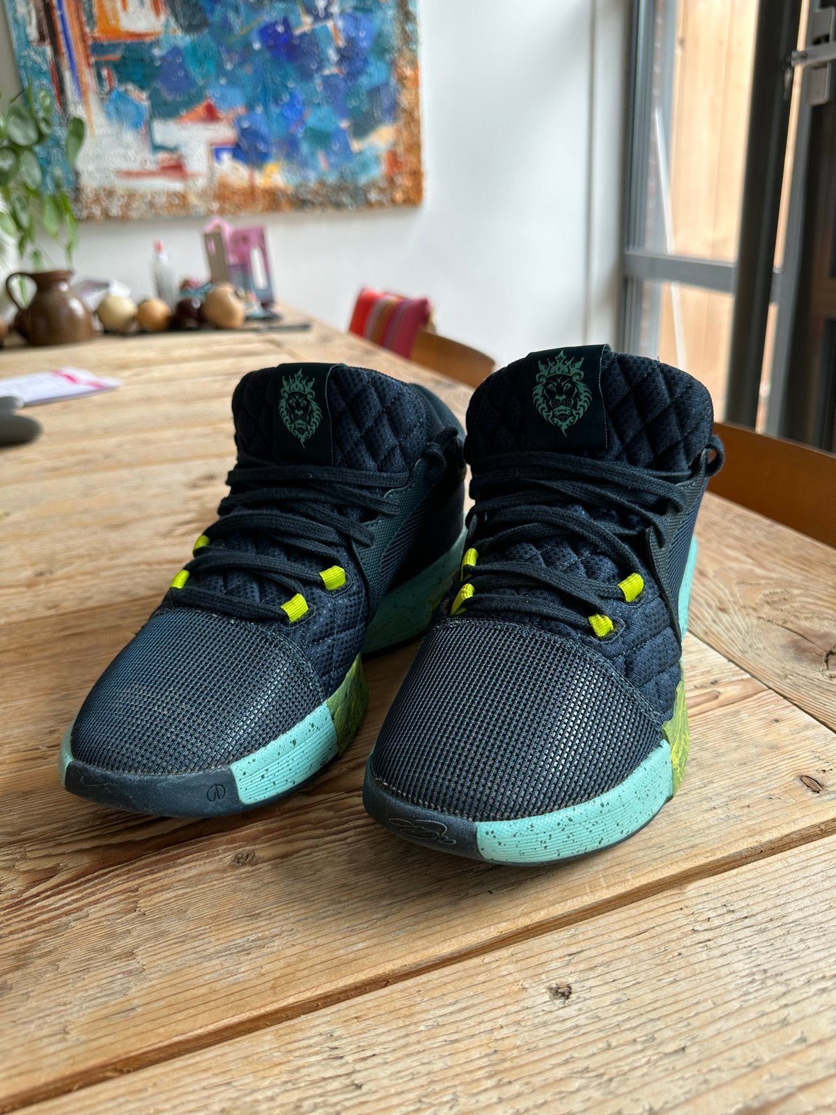 Nike LeBron Witness VIII sneakers - Maat 42,5, Kleding | Heren, Ophalen, Zo goed als nieuw, Overige kleuren