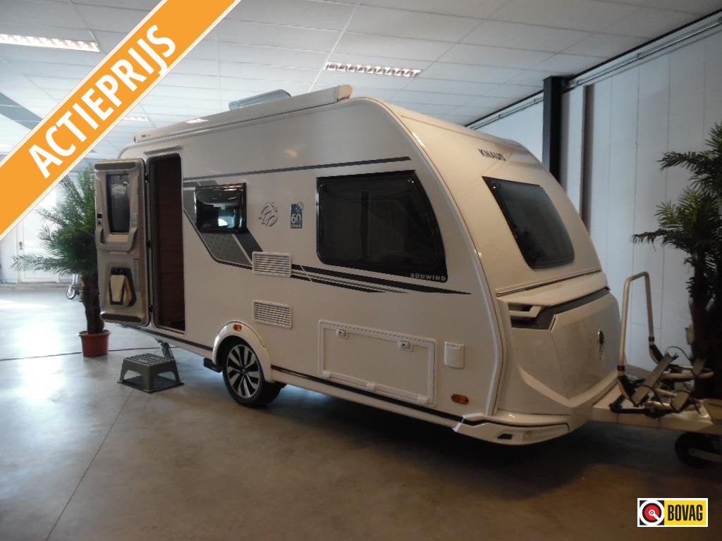 Knaus Sudwind 60 Years 420 QD, Bedrijf, Treinzit, Tot en met 3, Kachel
