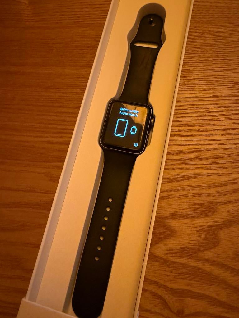 Apple smartwatch 3 series / gebruikt, Ophalen of Verzenden, Gebruikt, Zwart, IOS