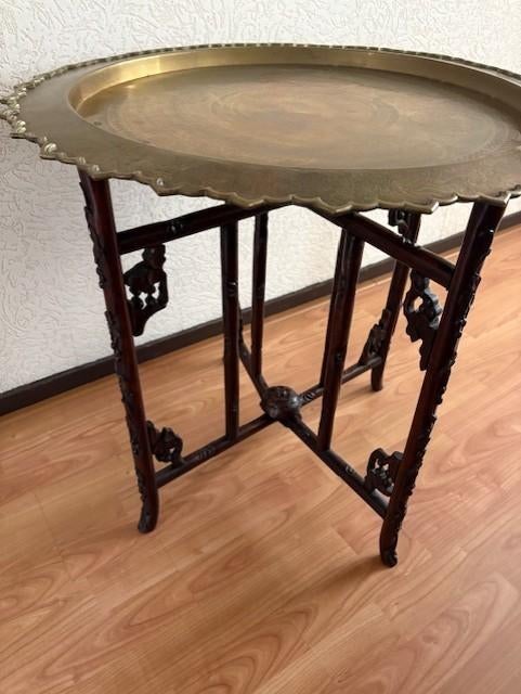 Chinese tafel met messing blad, ca. 1900, Ophalen