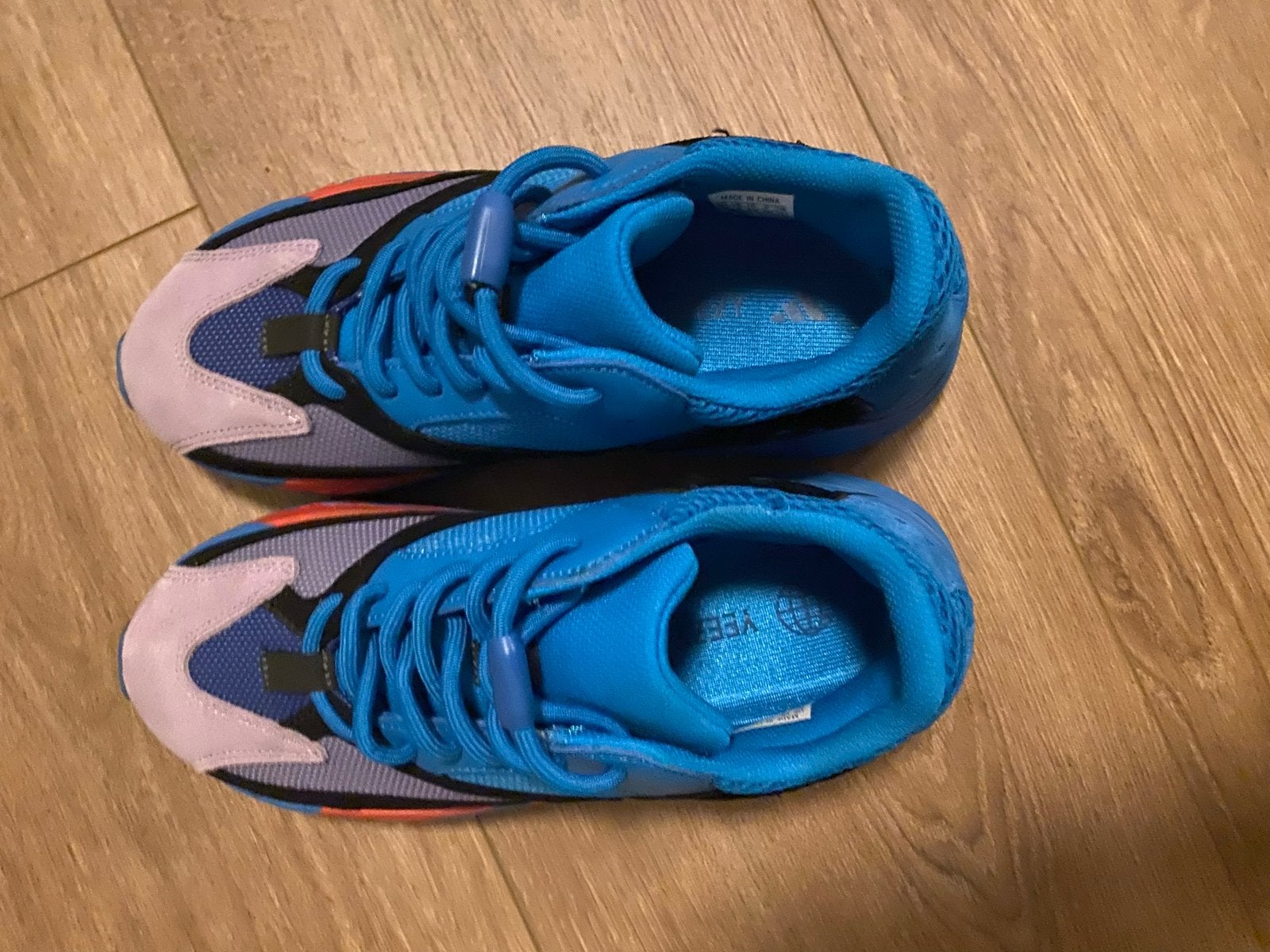 Adidas Yeezy Boost 700 Bright Blue Sneakers, Kleding | Heren, Ophalen, Zo goed als nieuw, Blauw, Sneakers of Gympen