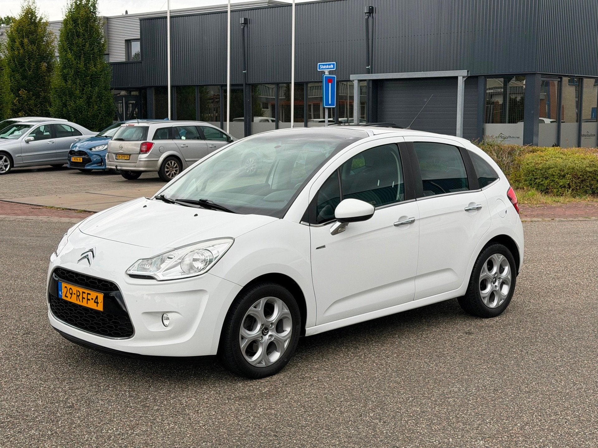 Citroen C3 1.6 VTi Exclusive Panorama Clima Trekhaak, Auto's, Voorwielaandrijving, Euro 5, 4 cilinders, Wit