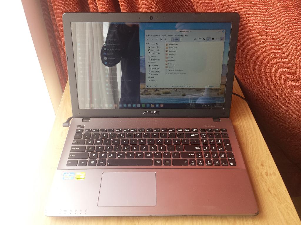 Asus i7 SSD 128-1000 Gb Linux Mint, Gebruikt, Verzenden, 8 GB, SSD