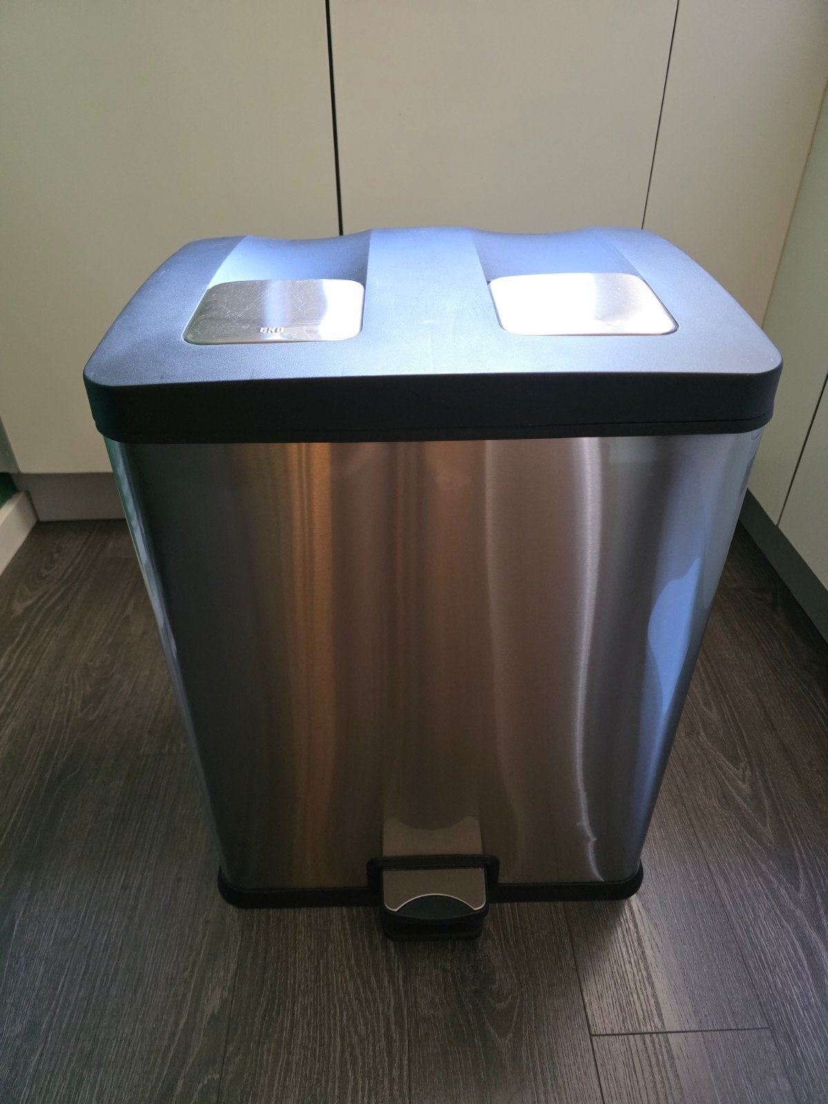 EKO prullenbak 2x30L RVS met softclose, Ophalen, 50 – 75, Gebruikt, Met pedaal