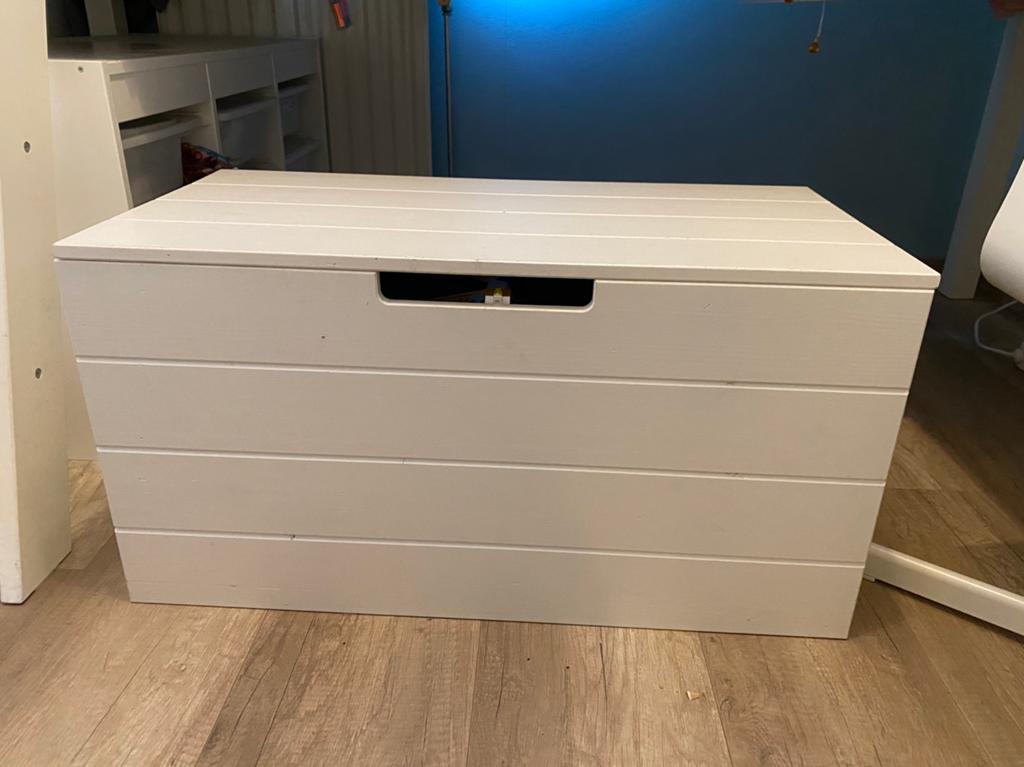 Houten kist in mat witte kleur., Huis en Inrichting, Woonaccessoires | Kisten, Minder dan 50 cm, 50 tot 100 cm, Ophalen of Verzenden