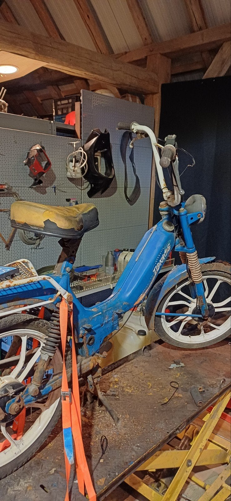 rollend snor frame tomos, Ophalen, Gebruikt, Overige modellen