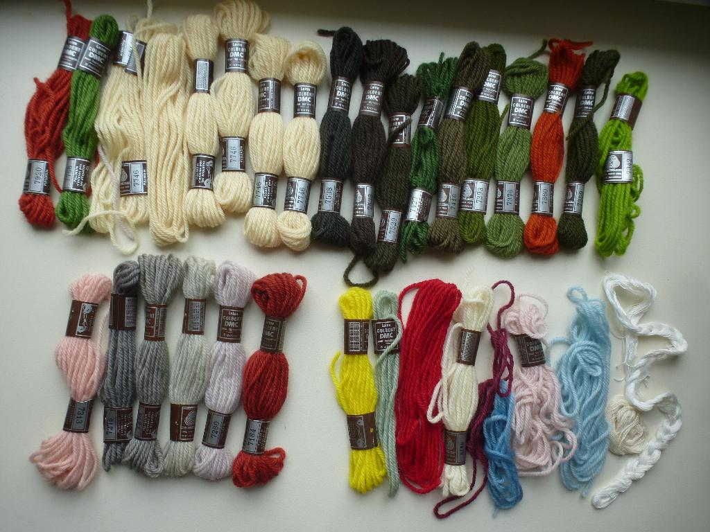 DMC tapijtwol Laine Colbert borduurwol, Verzenden, Zo goed als nieuw, Handborduren, Borduurgaren of Zijde