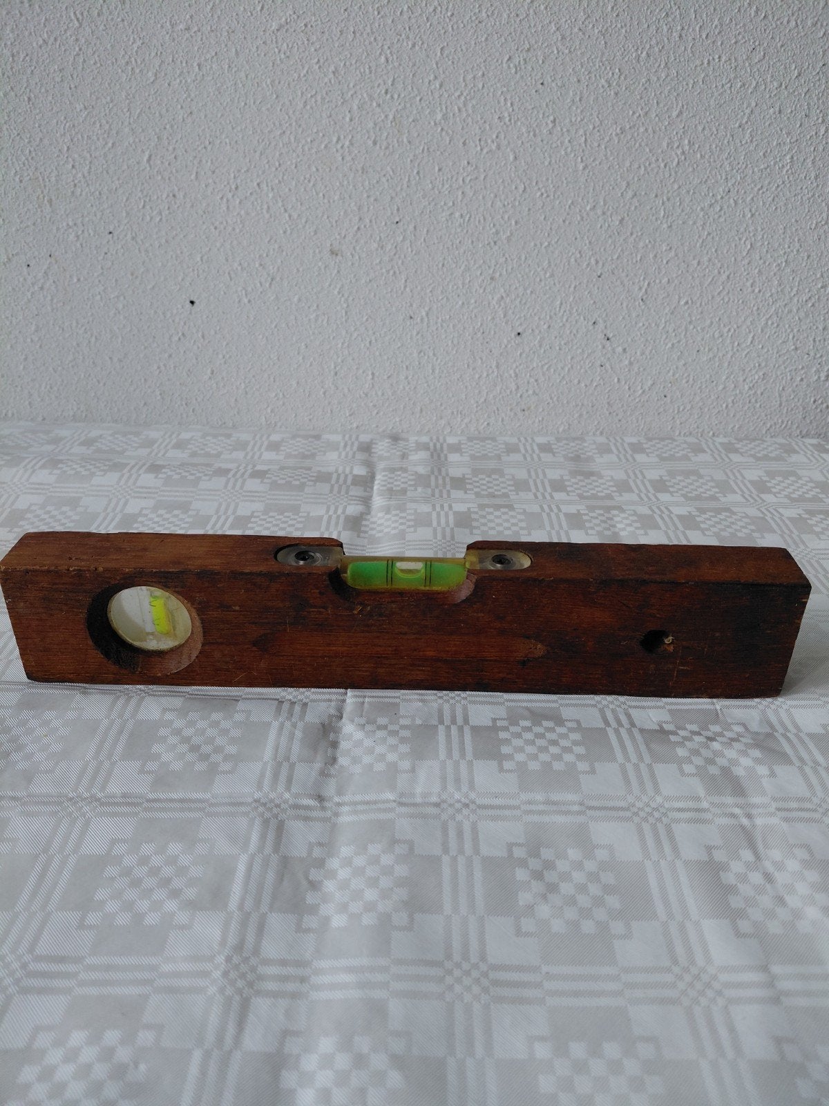 Vintage houten waterpas en incl. 4 timmermans potloden., Ophalen of Verzenden, Gebruikt, Waterpas, Overige merken