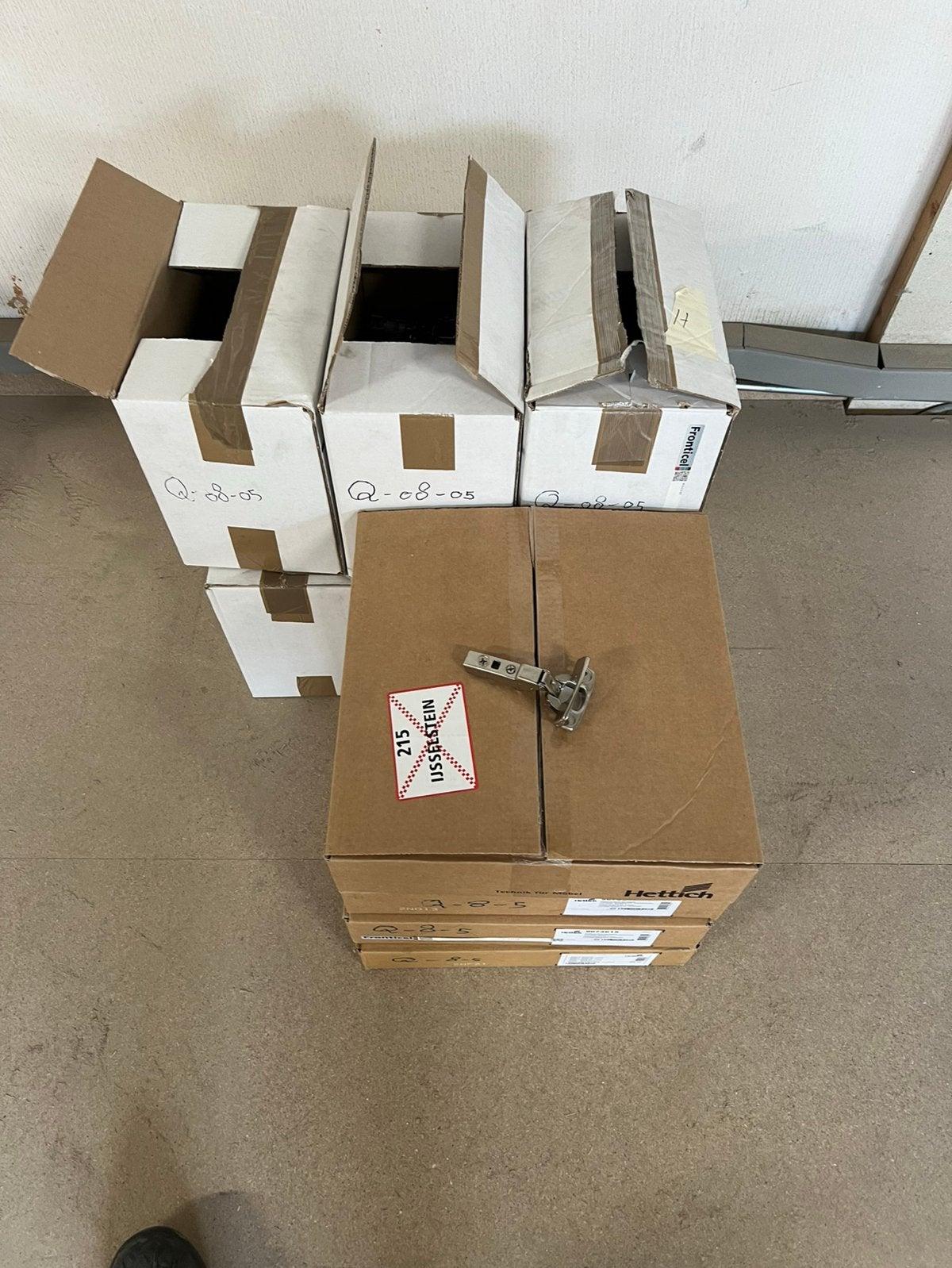 Hettich scharnier FIX softclose 110° - half voor/opliggend, Ophalen of Verzenden, Nieuw, IJzer, Scharnier