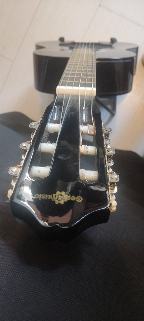 Foto 2 van Akoestisch klassiek gitaar