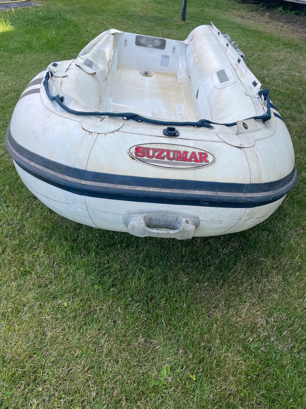 Suzumar rubberboot met lekke drijver - opknapper, Ophalen, Gebruikt, Overige typen, Motorboot