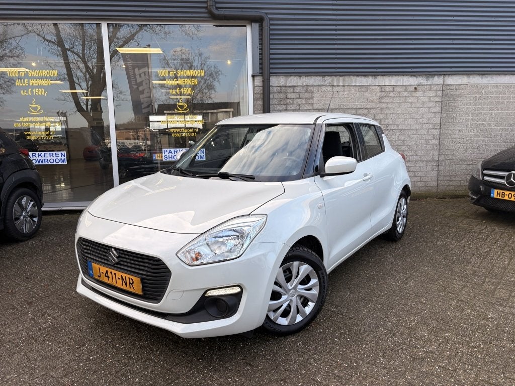Suzuki Swift Airco/Bluetooth 1.2 Comfort Smart Hybrid Adapti, Auto's, Suzuki, Voorwielaandrijving, Gebruikt, 4 cilinders, 400 kg