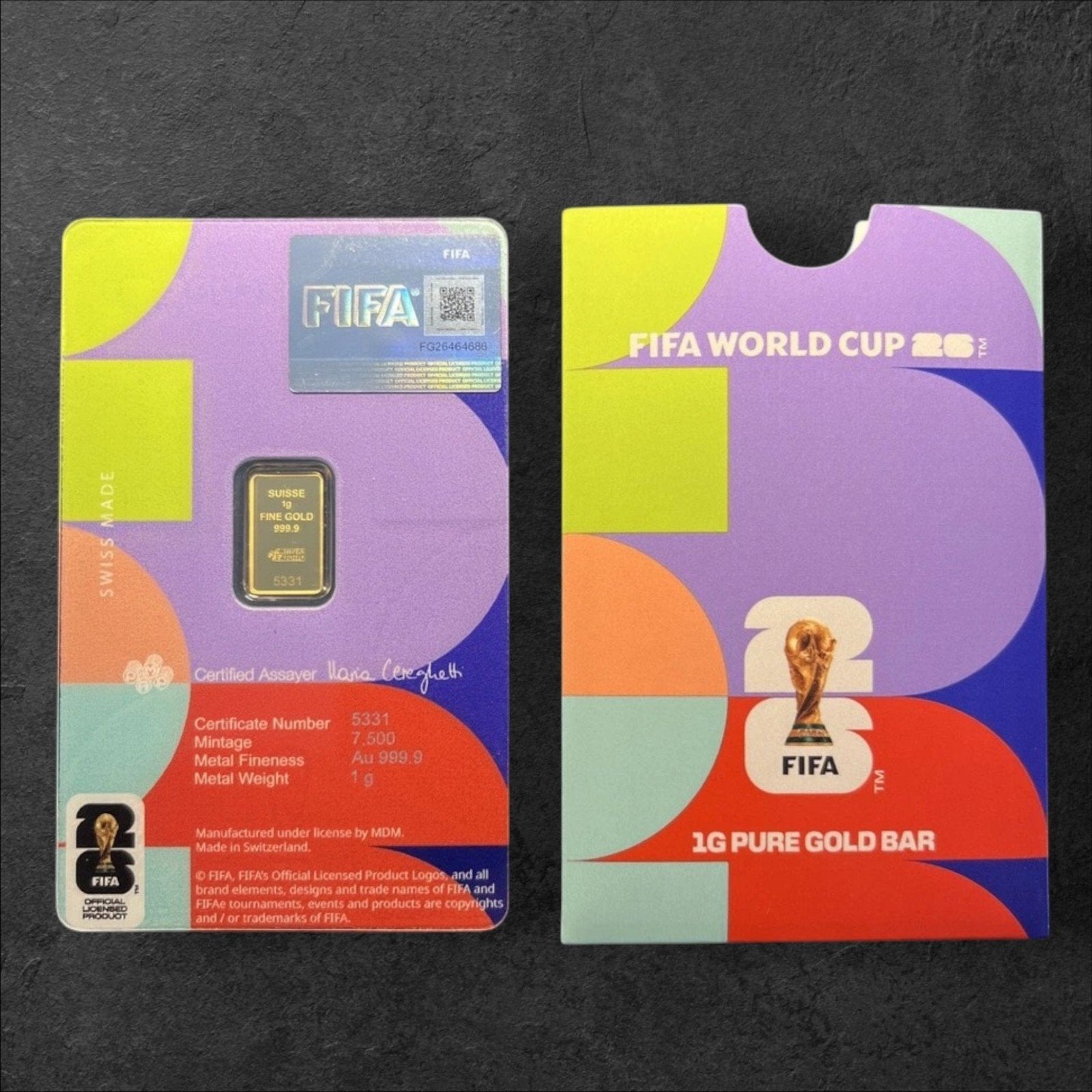 2x FIFA World Cup 2022 1g Pure Gold Bar (Serie 5331 & 4649), Ophalen of Verzenden, Goud