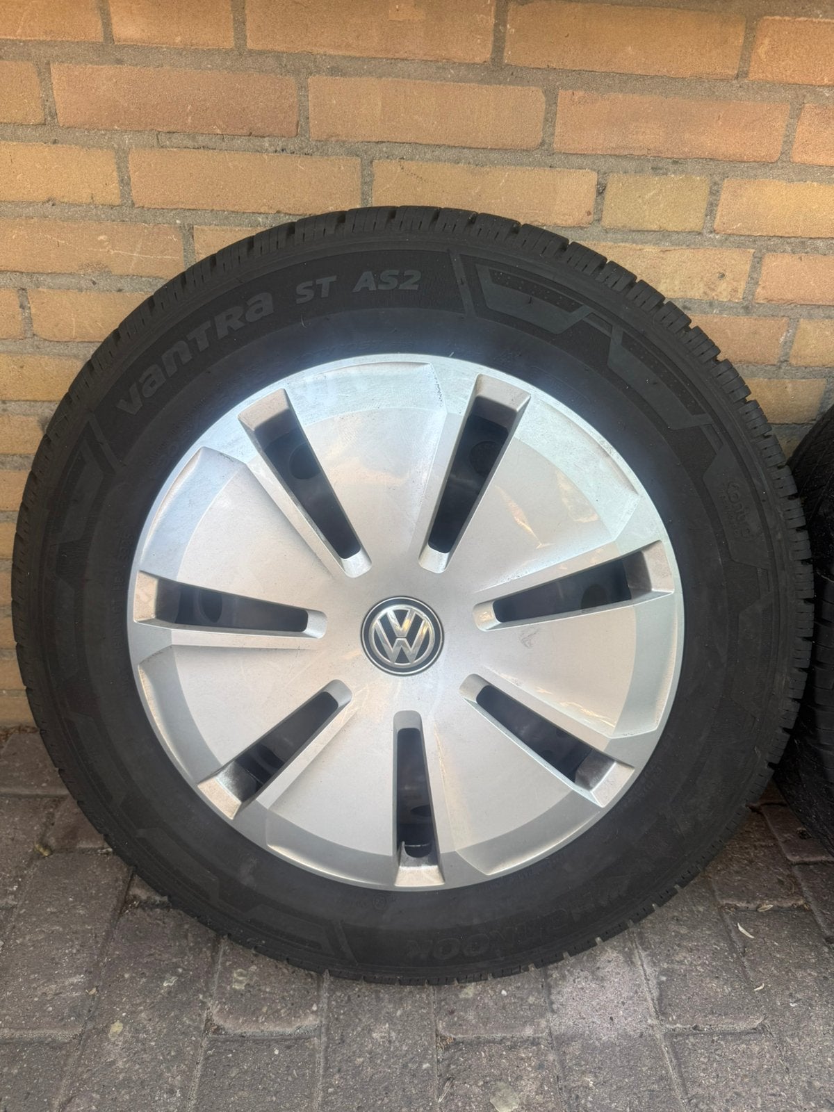 Complete wielenset Volkswagen transporter T6.1, Bestelwagen, 16 inch, Banden en Velgen, Zomerbanden