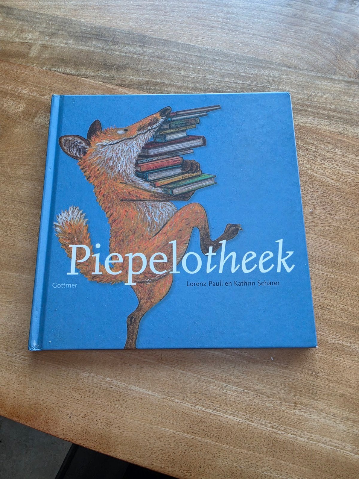 Prentenboek: Piepelotheek - Lorenz Pauli en Kathrin Schärer, Ophalen of Verzenden, Zo goed als nieuw, Lorenz Pauli en Kathrin Schärer