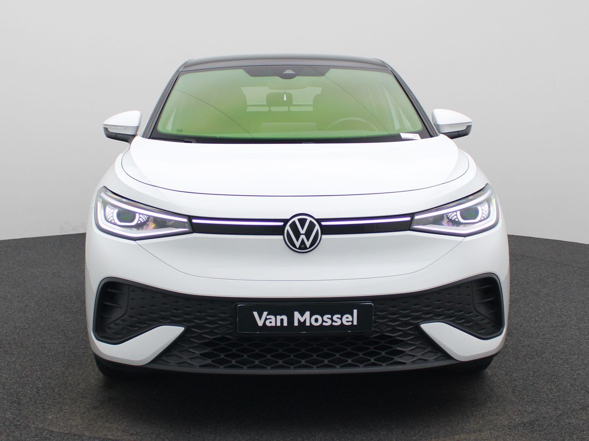 Volkswagen ID.5 Pro Business Advantage 77 kWh 204 PK| Naviga, Automaat, 12 maanden, Achterwielaandrijving, Zwart