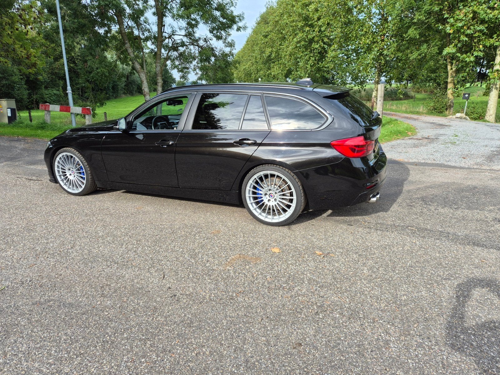 alpina b3 s touring, Auto's, Automaat, Dealer onderhouden, Zwart, Leder