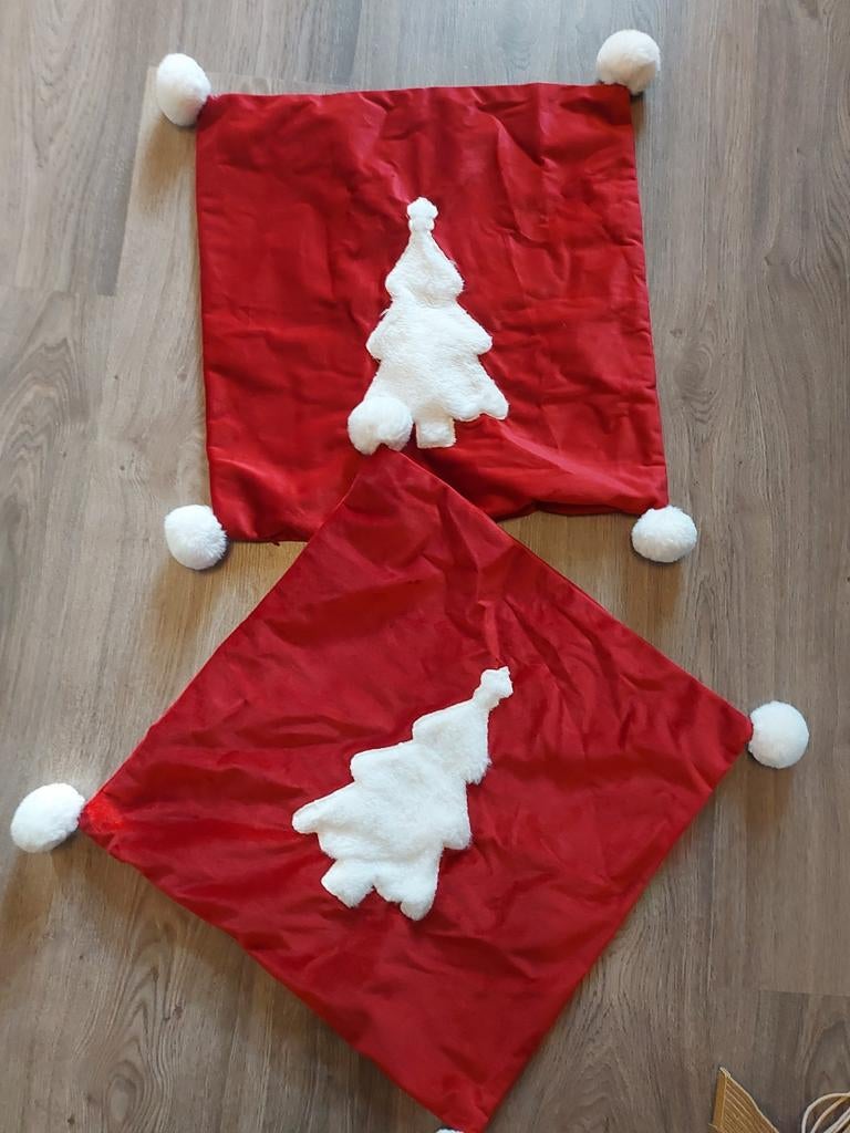 2x nieuwe Kerst kussenhoesjes!, Ophalen of Verzenden