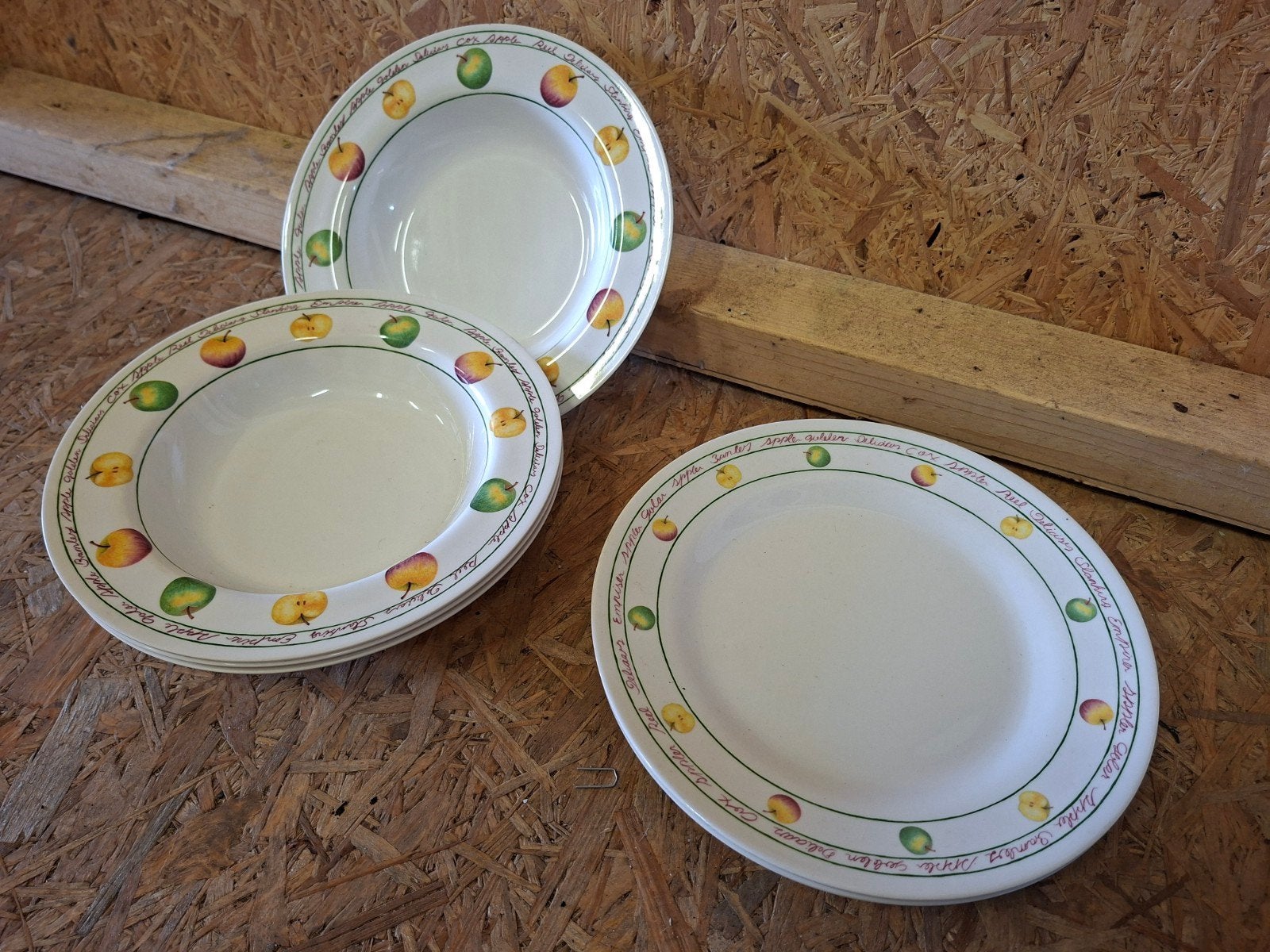 Set borden kunststof borden , camping servies, Gebruikt, Ophalen of Verzenden, Nvt, Nvt
