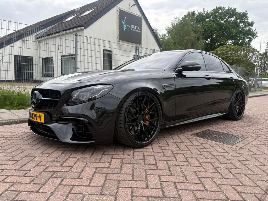 Mercedes-Benz E-Klasse 4.0 E63S AMG  4M Sedan AUT 800PK!, Auto's, Mercedes-Benz, Particulier, E-Klasse, Benzine, G, Sedan, Automaat