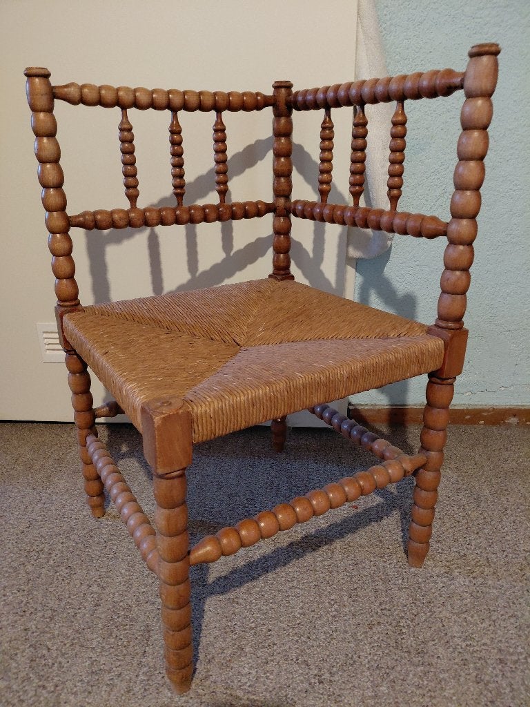 Hoekstoeltje. Hout/rotan, Huis en Inrichting, Stoelen, Ophalen, Bruin, Hout, Zo goed als nieuw