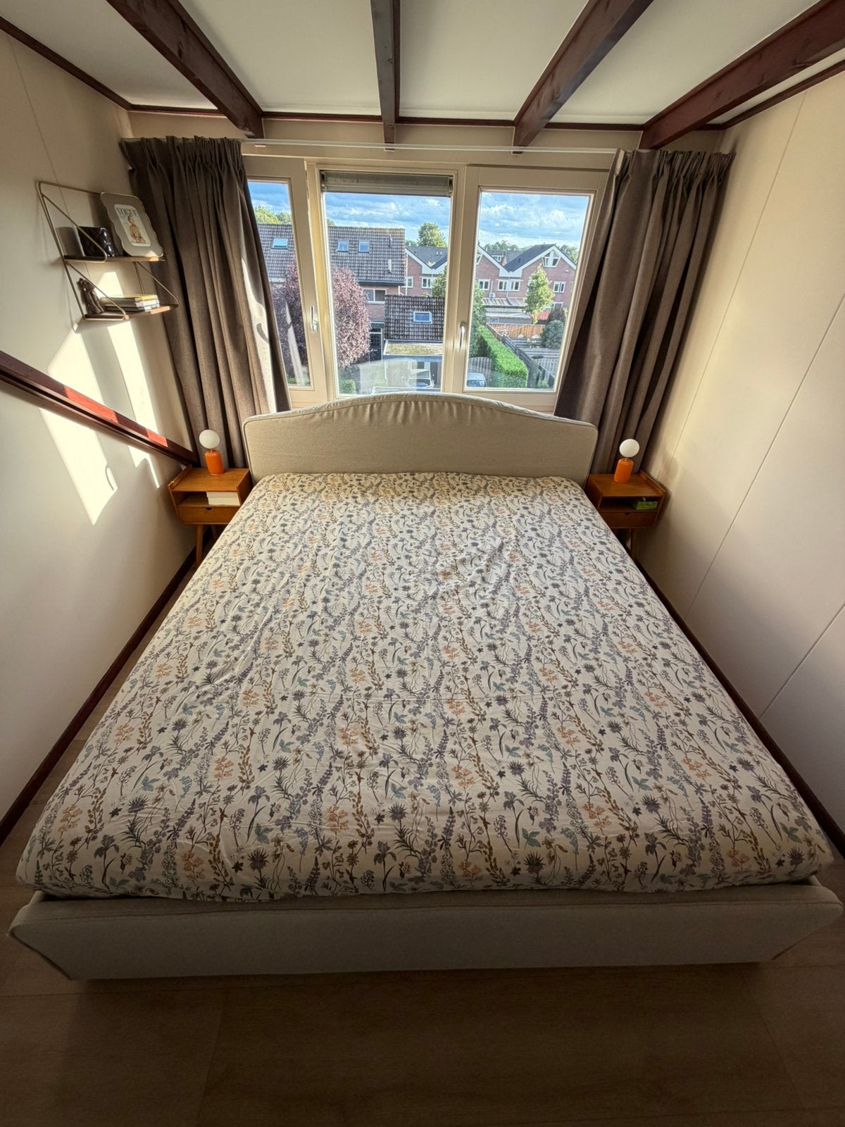 Ikea ramnefjall lichtbeige bed 180x200 nieuwstaat met matras, Ophalen, Vintage, Tweepersoons, Zo goed als nieuw