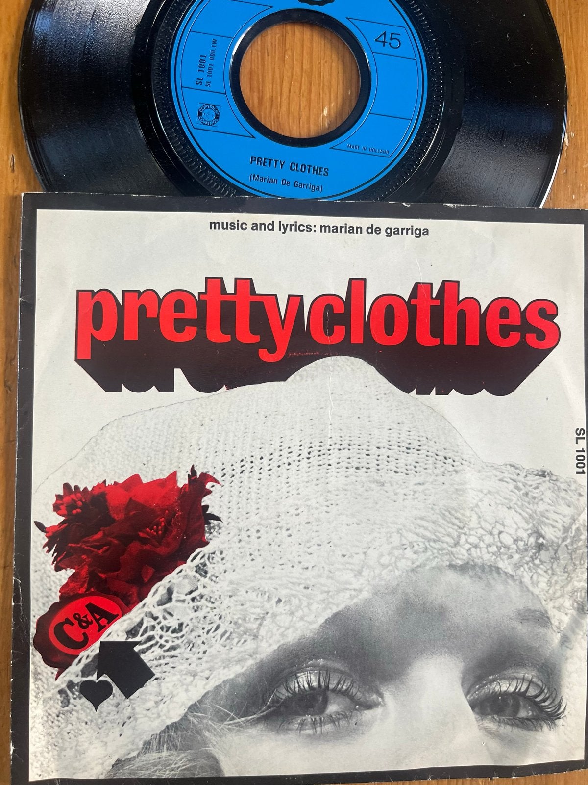 Pretty Clothes - Marian De Garriga - 7 inch single, Gebruikt, 7 inch, Pop, Fotohoes