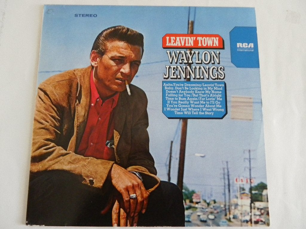 LP Waylon Jennings - Leavin' Town, Ophalen of Verzenden, Gebruikt, 12 inch