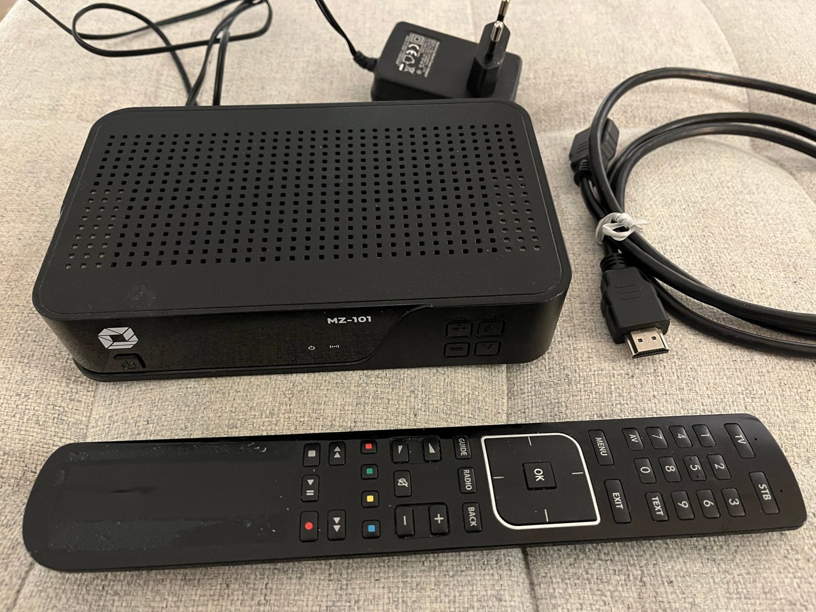 Kaonmedia MZ-101 Decoder met afstandsbediening en hdmi kabel, Verzenden, Gebruikt, Decoder