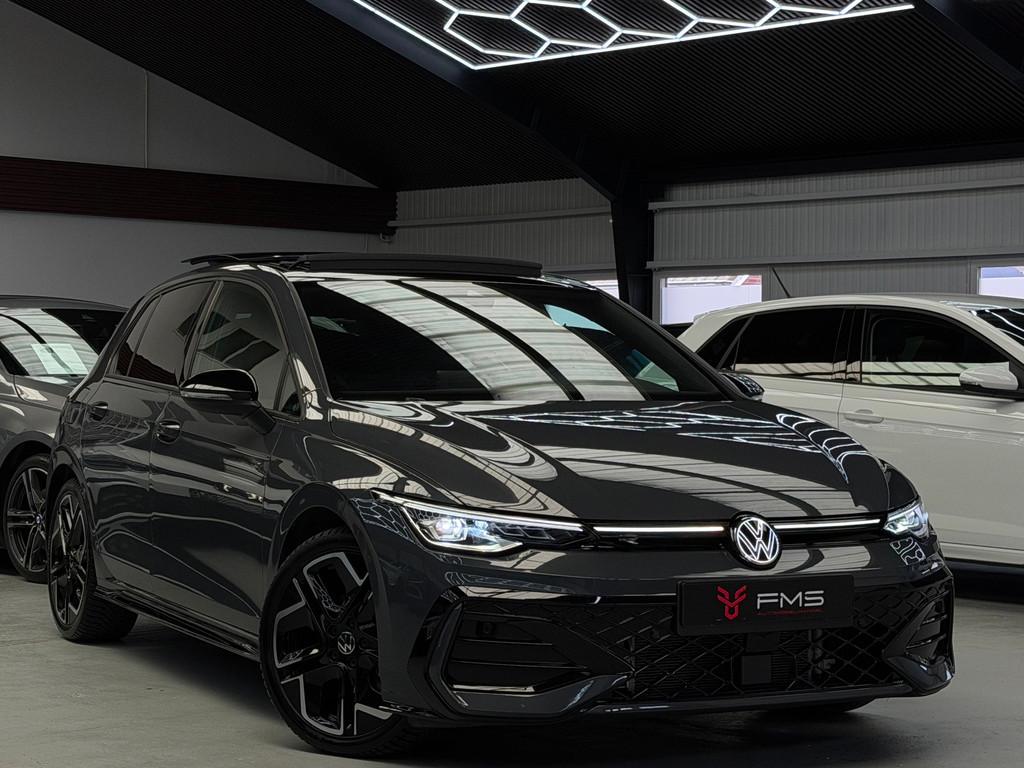 Volkswagen Golf 1.5 TSI 3x R-Line Panorama CarPlay, 4 cilinders, Leder en Stof, Origineel Nederlands, Bedrijf