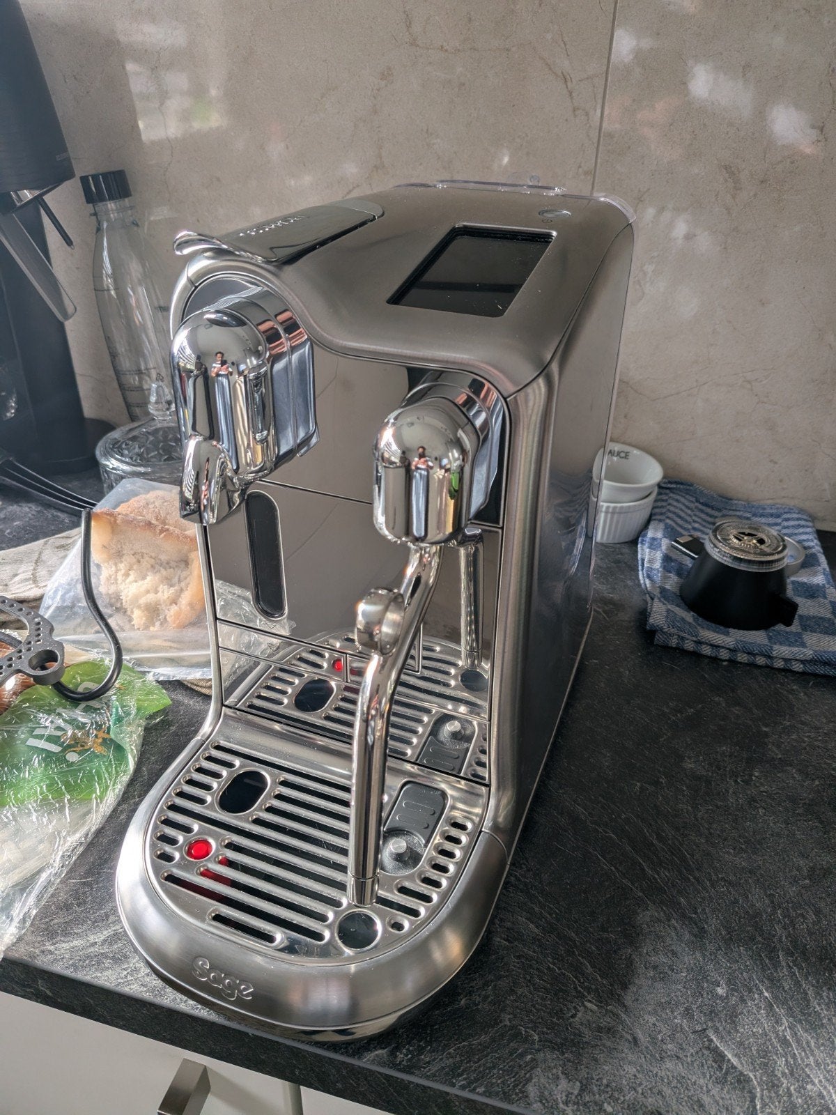 Nespresso Creatista Pro, Witgoed en Apparatuur, Koffiezetapparaten, Koffiepads en cups, Espresso apparaat, Ophalen of Verzenden