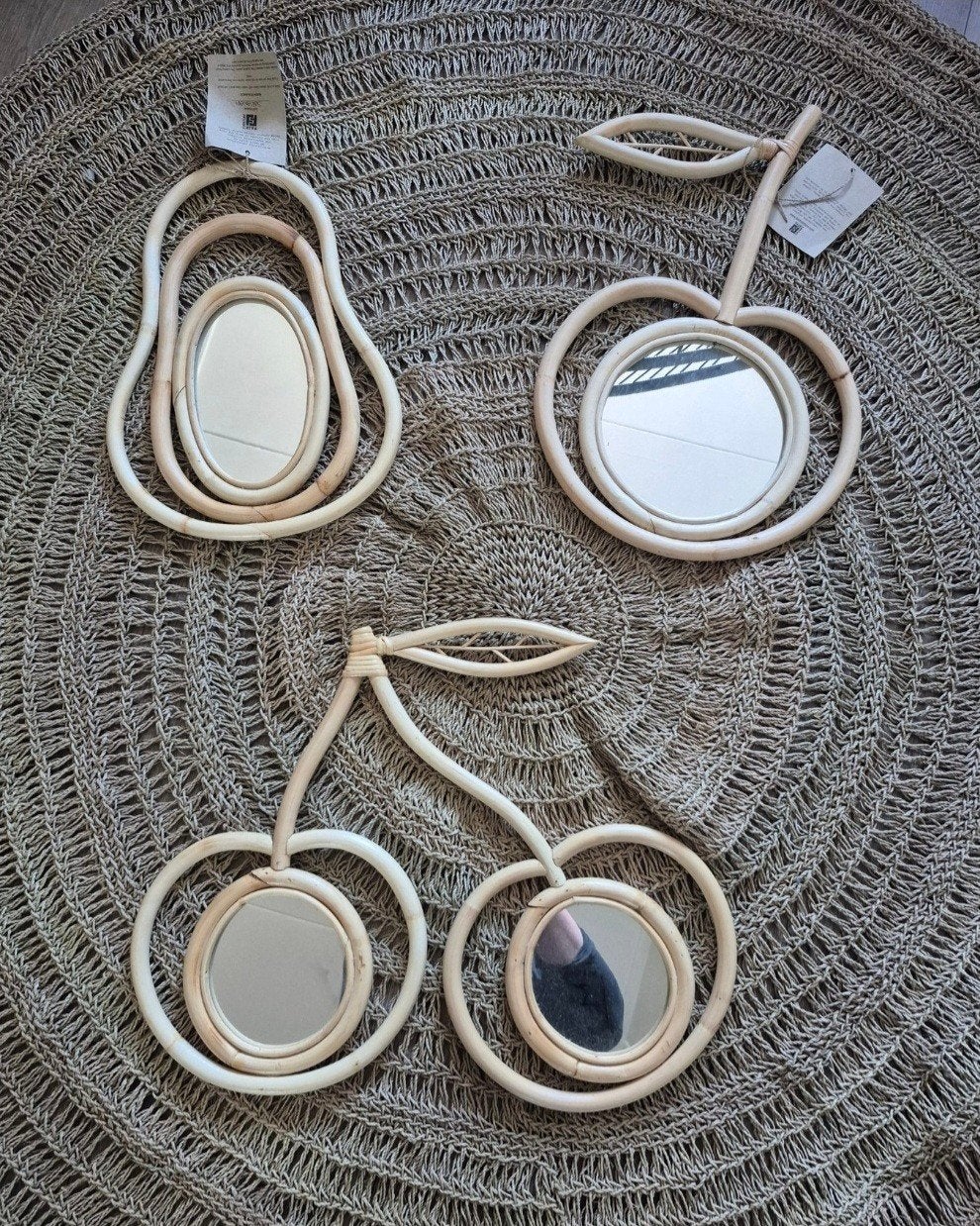Handgemaakte bamboo rotan spiegels kers en peer, Minder dan 50 cm, Nieuw, Ophalen of Verzenden, Minder dan 100 cm