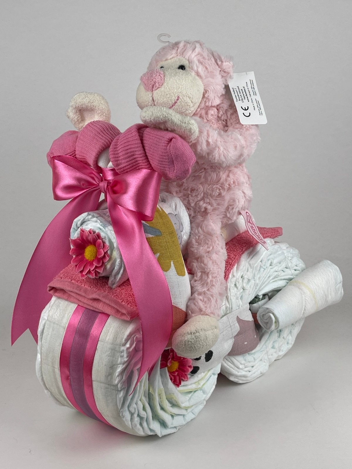 Luiertaart motor luiermotor meisje aap roze, Ophalen of Verzenden, Nieuw, Kraamcadeau