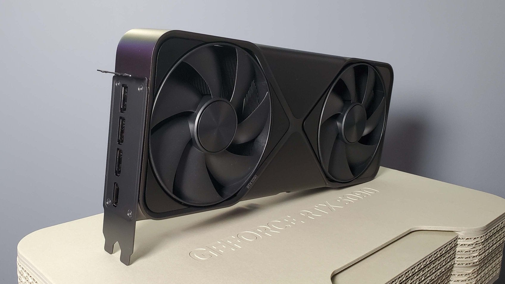 Nvidia RTX 5090 FE Founders Edition 5090FE RTX5090, Computers en Software, Videokaarten, Ophalen, Zo goed als nieuw, GDDR6, PCI-Express 4