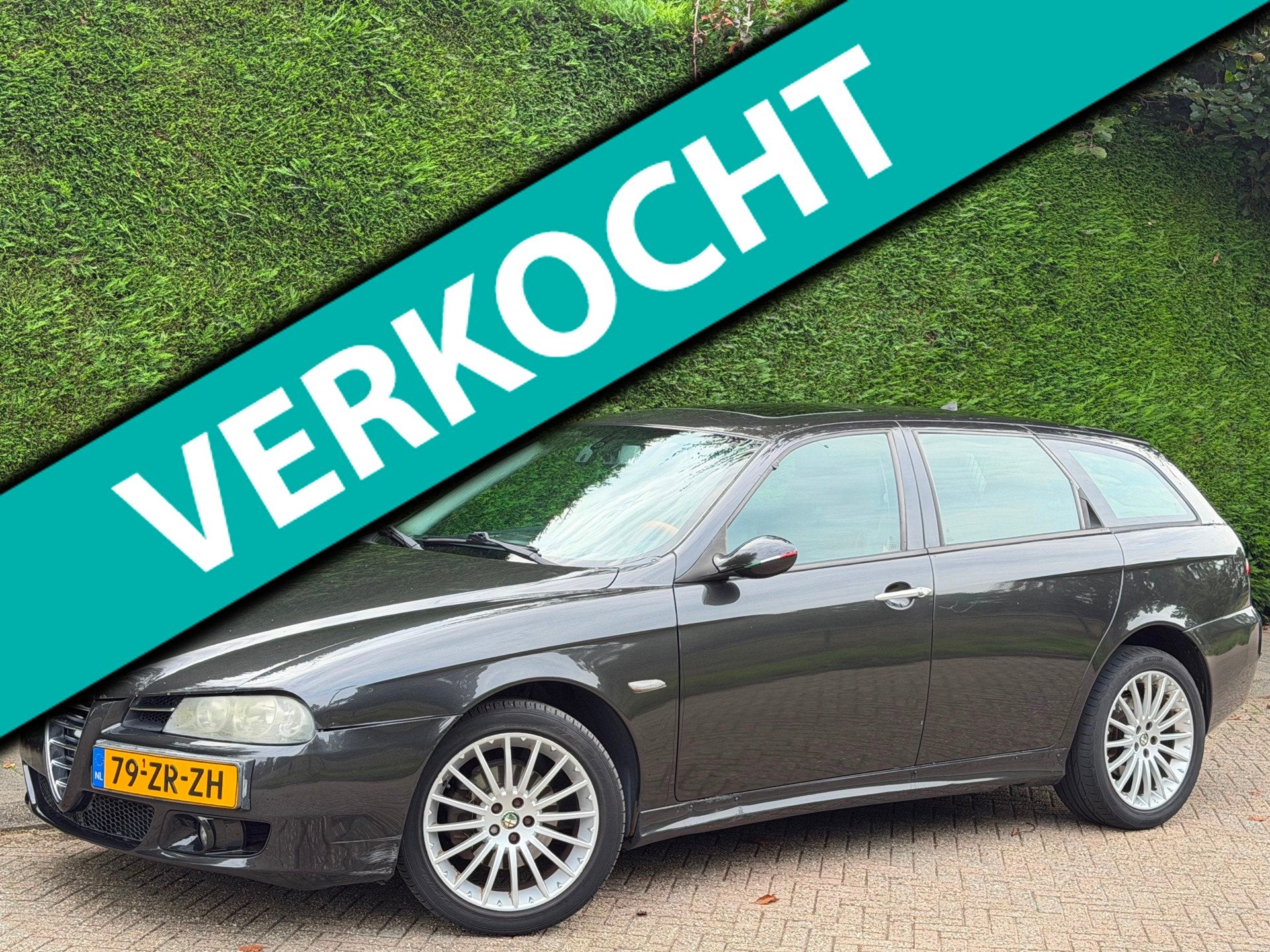 Alfa Romeo 156 Sportwagon 2.0 JTS RIJDGOED/INRUILER/AIRCO/AP, Auto's, Voorwielaandrijving, Gebruikt, Zwart, Automatische klimaatregeling