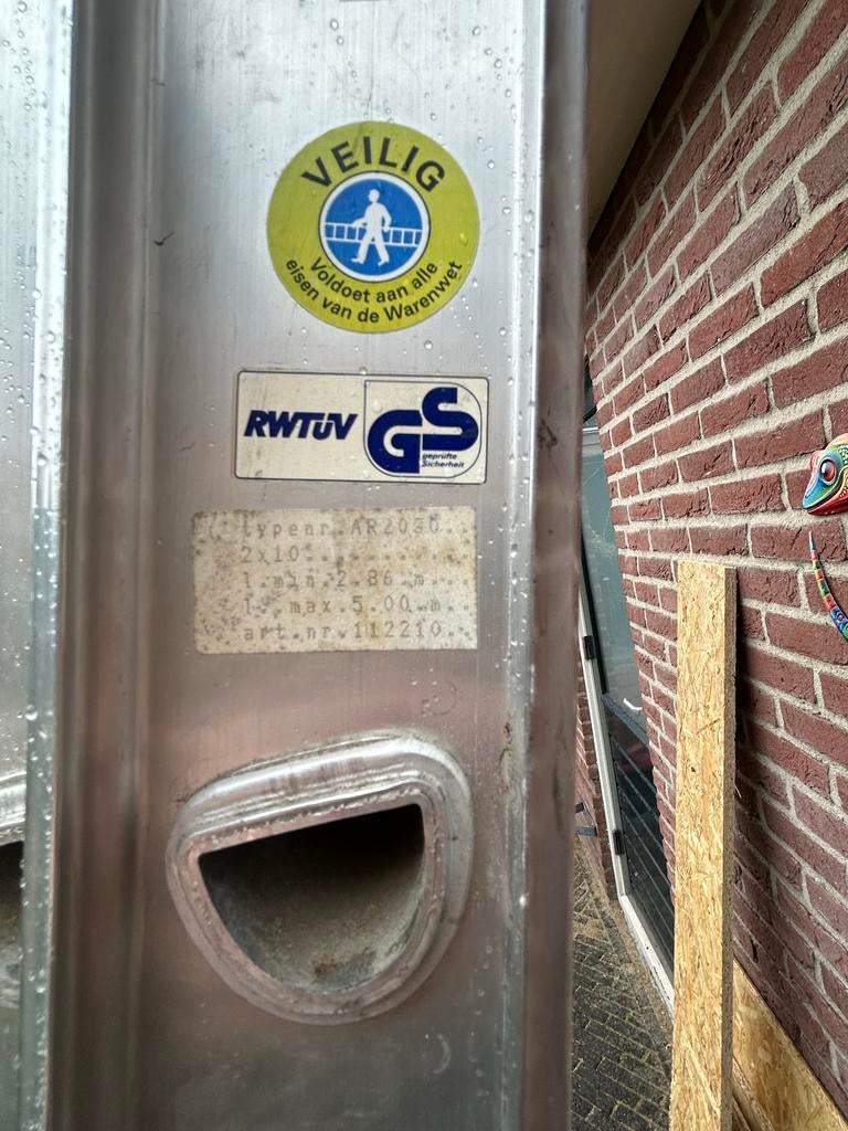 Altrex AR2030 Ladder - Veilig en Inschuifbaar, Ophalen of Verzenden, Zo goed als nieuw, Rolsteiger of Kamersteiger, 5 meter of hoger