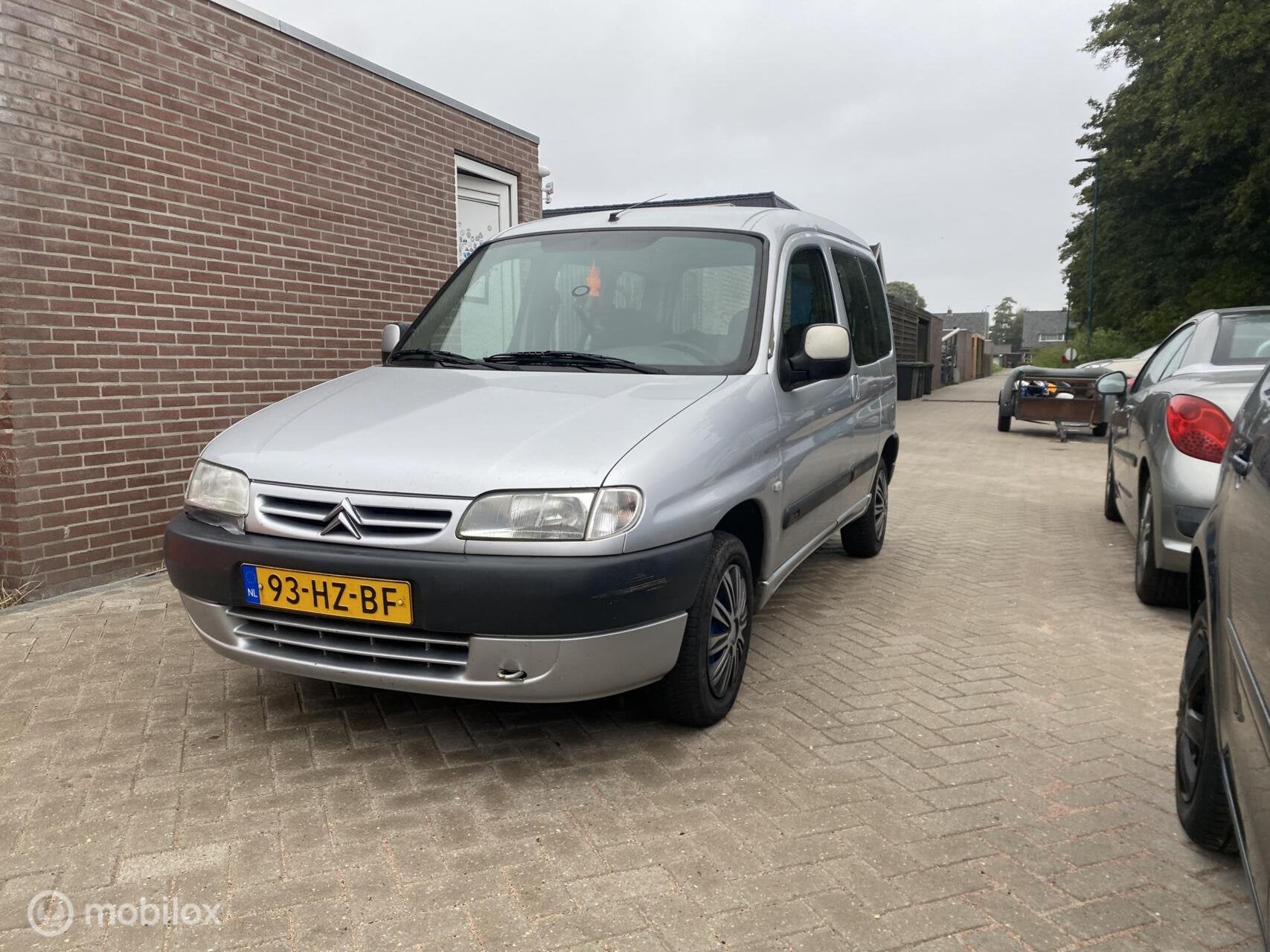 Citroen Berlingo combi 1.6-16V Multispace, Voorwielaandrijving, Gebruikt, 4 cilinders, 1137 kg