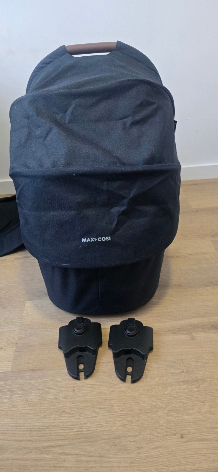 Maxi-Cosi Street+ reiswieg + 2 adapters – zwart, Ophalen, Zo goed als nieuw, Maxi-Cosi